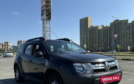 Renault Duster I рестайлинг, 2019 год, 1 350 000 рублей, 2 фотография