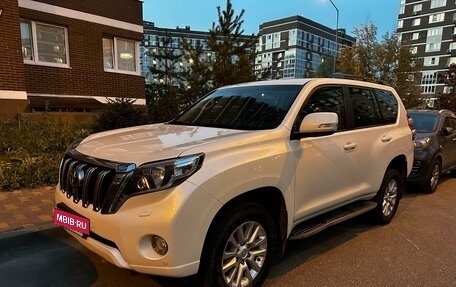 Toyota Land Cruiser Prado 150 рестайлинг 2, 2015 год, 3 450 000 рублей, 2 фотография