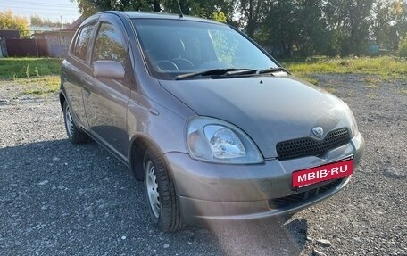 Toyota Vitz, 2001 год, 350 000 рублей, 2 фотография