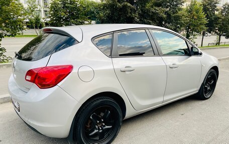 Opel Astra J, 2012 год, 699 000 рублей, 3 фотография