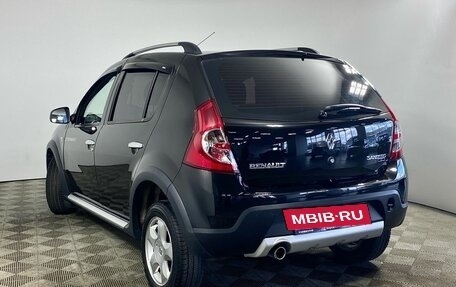 Renault Sandero I, 2013 год, 835 000 рублей, 3 фотография