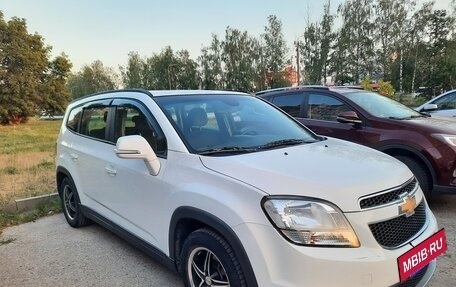 Chevrolet Orlando I, 2014 год, 1 300 000 рублей, 3 фотография