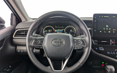 Toyota Camry, 2023 год, 3 950 000 рублей, 24 фотография