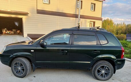 Hyundai Tucson III, 2008 год, 950 000 рублей, 3 фотография