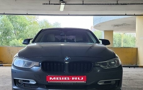 BMW 3 серия, 2014 год, 2 200 000 рублей, 2 фотография