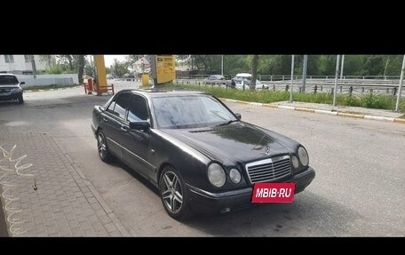 Mercedes-Benz E-Класс, 1998 год, 550 000 рублей, 10 фотография