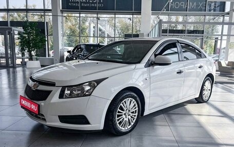 Chevrolet Cruze II, 2011 год, 743 400 рублей, 1 фотография