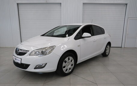 Opel Astra J, 2011 год, 690 000 рублей, 7 фотография