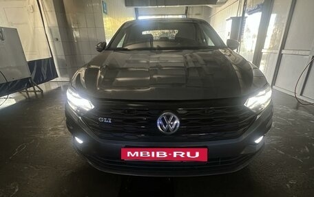 Volkswagen Jetta VII, 2019 год, 1 750 000 рублей, 2 фотография