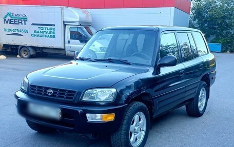 Toyota RAV4, 1999 год, 425 000 рублей, 2 фотография