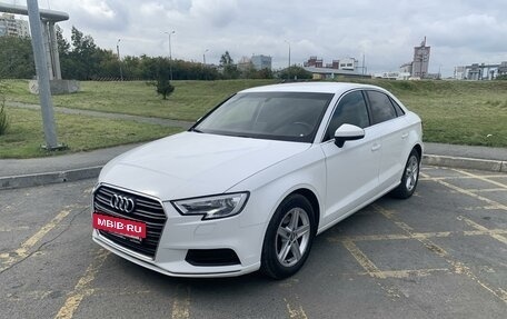 Audi A3, 2019 год, 1 980 000 рублей, 2 фотография