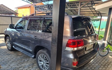 Toyota Land Cruiser 200, 2015 год, 6 300 000 рублей, 4 фотография