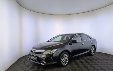 Toyota Camry, 2016 год, 2 430 000 рублей, 1 фотография