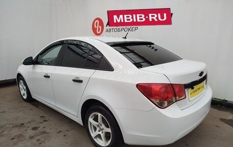 Chevrolet Cruze II, 2014 год, 799 000 рублей, 3 фотография