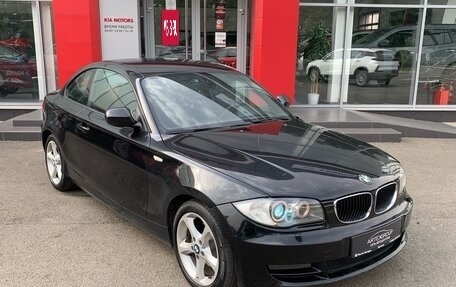 BMW 1 серия, 2010 год, 1 100 000 рублей, 3 фотография