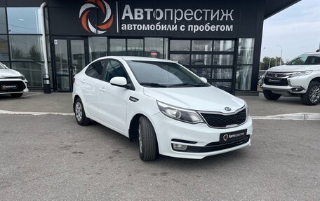 KIA Rio III рестайлинг, 2016 год, 999 000 рублей, 3 фотография