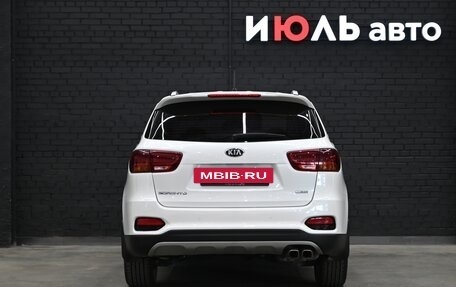 KIA Sorento III Prime рестайлинг, 2018 год, 3 100 000 рублей, 4 фотография