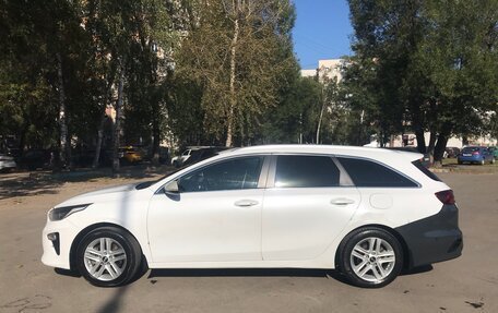 KIA cee'd III, 2019 год, 1 600 000 рублей, 2 фотография