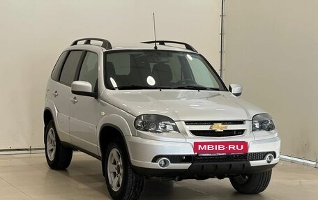 Chevrolet Niva I рестайлинг, 2019 год, 1 085 000 рублей, 2 фотография