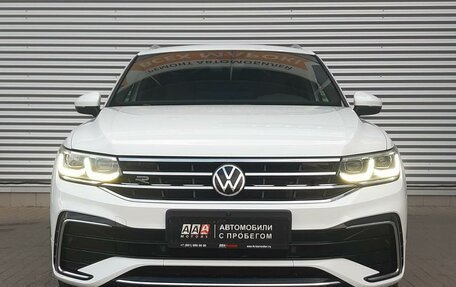 Volkswagen Tiguan II, 2020 год, 4 200 000 рублей, 2 фотография