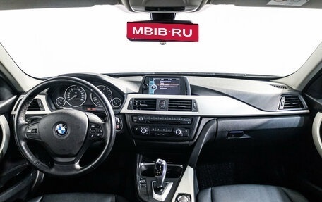 BMW 3 серия, 2013 год, 2 089 000 рублей, 14 фотография