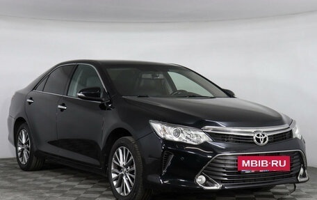 Toyota Camry, 2017 год, 2 350 000 рублей, 3 фотография