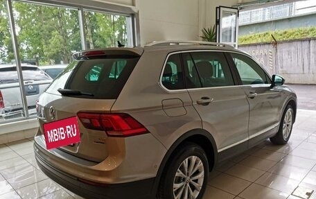 Volkswagen Tiguan II, 2017 год, 2 205 000 рублей, 5 фотография