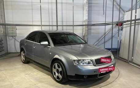 Audi A4, 2003 год, 449 000 рублей, 3 фотография