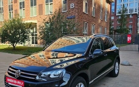 Volkswagen Touareg III, 2014 год, 2 888 000 рублей, 2 фотография