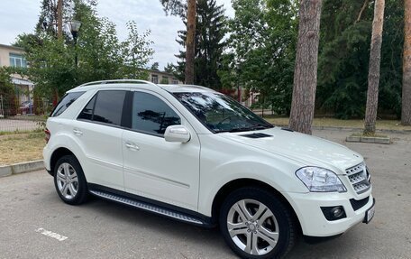 Mercedes-Benz M-Класс, 2008 год, 1 450 000 рублей, 1 фотография