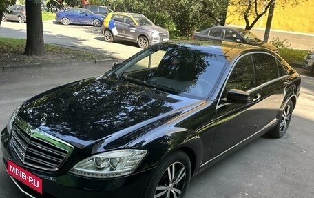 Mercedes-Benz S-Класс, 2010 год, 1 800 000 рублей, 1 фотография