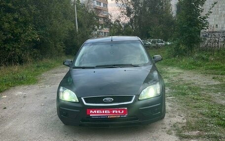 Ford Focus II рестайлинг, 2005 год, 360 000 рублей, 2 фотография