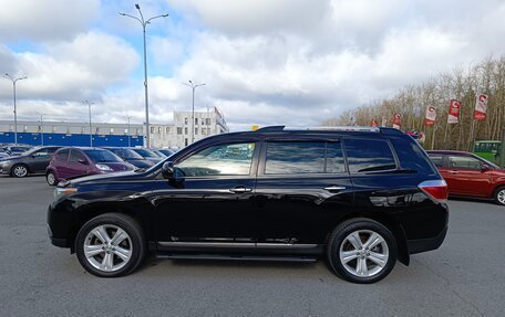 Toyota Highlander III, 2011 год, 2 399 000 рублей, 4 фотография