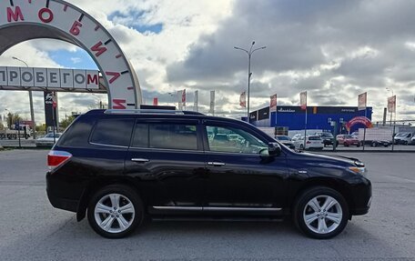 Toyota Highlander III, 2011 год, 2 399 000 рублей, 8 фотография