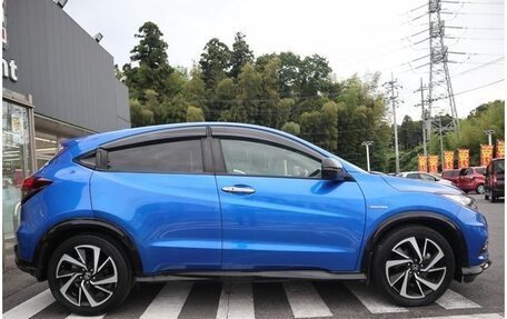 Honda Vezel, 2021 год, 1 650 001 рублей, 4 фотография