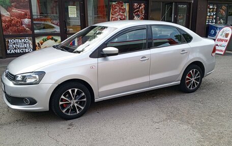 Volkswagen Polo VI (EU Market), 2012 год, 650 000 рублей, 4 фотография