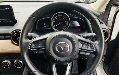 Mazda Demio IV, 2017 год, 1 057 037 рублей, 13 фотография