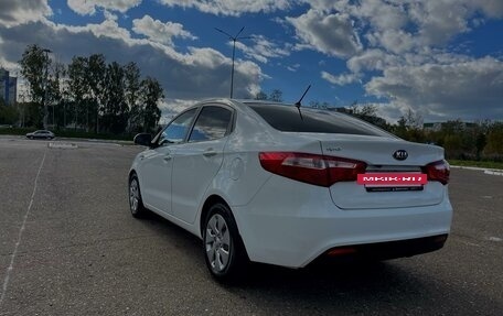 KIA Rio III рестайлинг, 2015 год, 1 050 000 рублей, 7 фотография