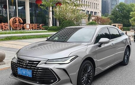 Toyota Avalon, 2023 год, 3 870 000 рублей, 6 фотография