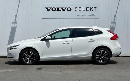 Volvo V40 II рестайлинг, 2019 год, 1 115 666 рублей, 8 фотография