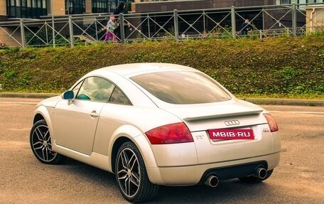 Audi TT, 2001 год, 990 000 рублей, 5 фотография