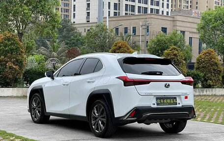 Lexus UX I, 2021 год, 2 650 700 рублей, 4 фотография