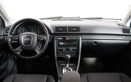 Audi A4, 2005 год, 1 118 600 рублей, 11 фотография