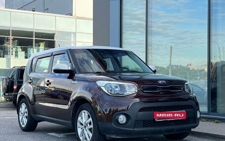 KIA Soul II рестайлинг, 2017 год, 1 699 000 рублей, 3 фотография