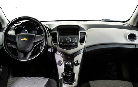 Chevrolet Cruze II, 2012 год, 599 000 рублей, 10 фотография