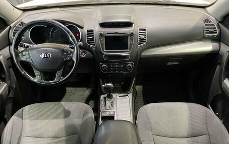 KIA Sorento II рестайлинг, 2014 год, 1 739 000 рублей, 10 фотография