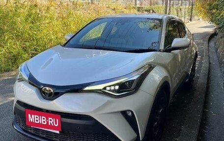 Toyota C-HR I рестайлинг, 2021 год, 1 590 005 рублей, 3 фотография