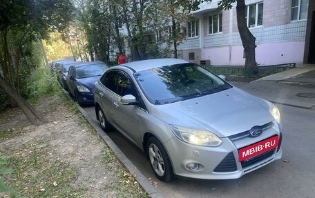 Ford Focus III, 2011 год, 900 000 рублей, 3 фотография