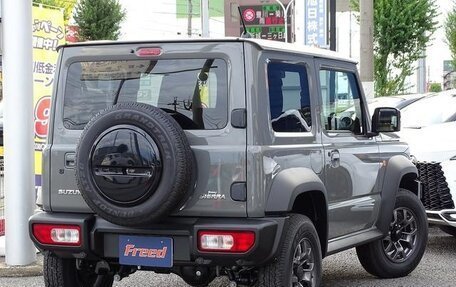 Suzuki Jimny, 2021 год, 1 760 000 рублей, 9 фотография