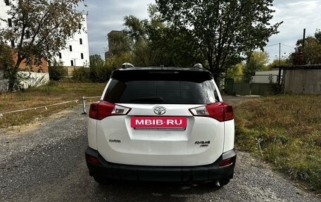 Toyota RAV4, 2013 год, 1 700 000 рублей, 4 фотография